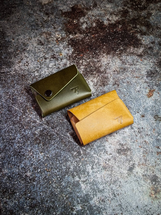 "Rocknrolla" Card Holder