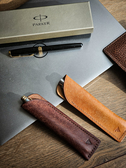 "Calliope" Pen Sleeve / Light Brown