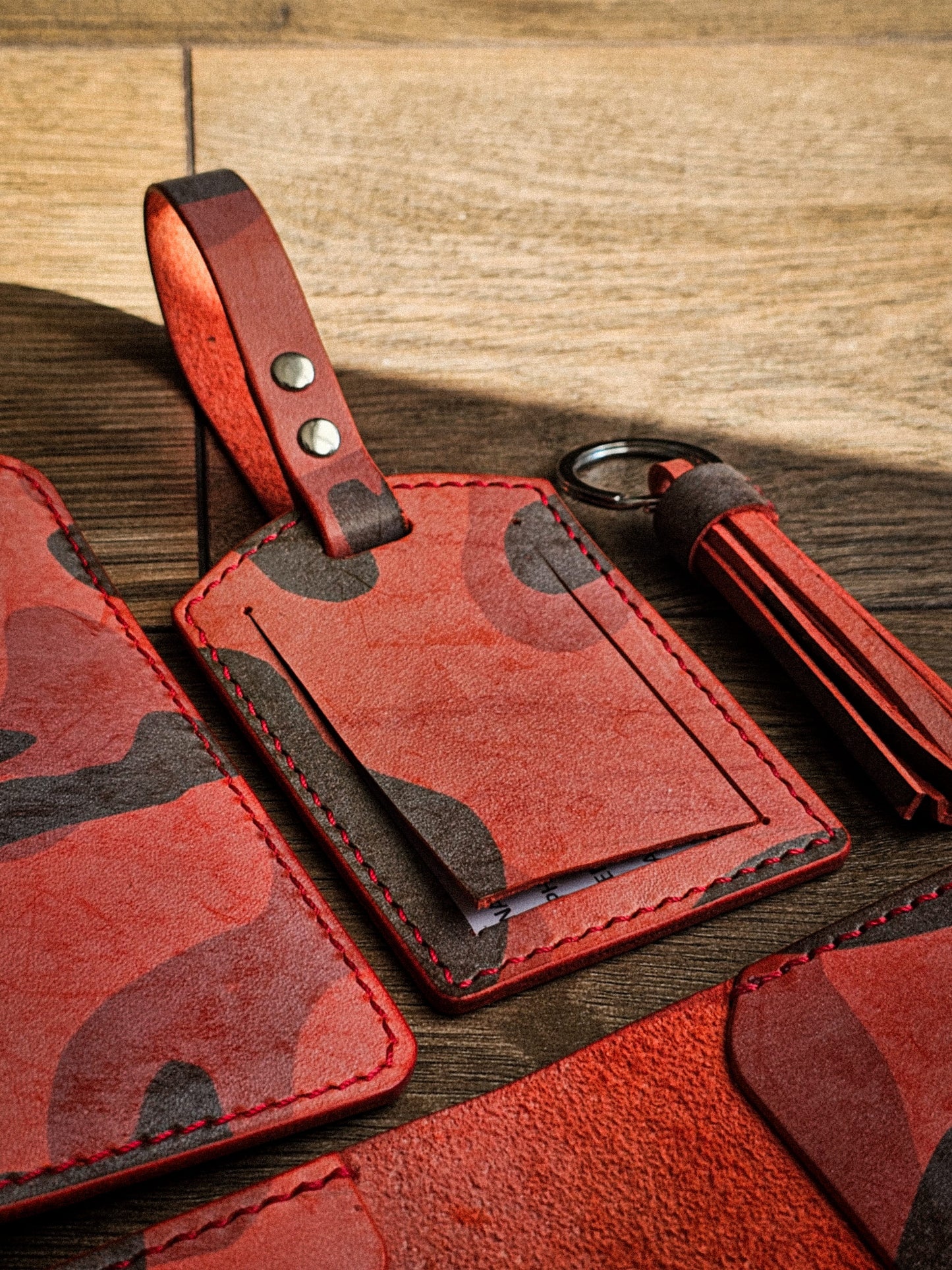 Travel Accessory Set / Red Camo